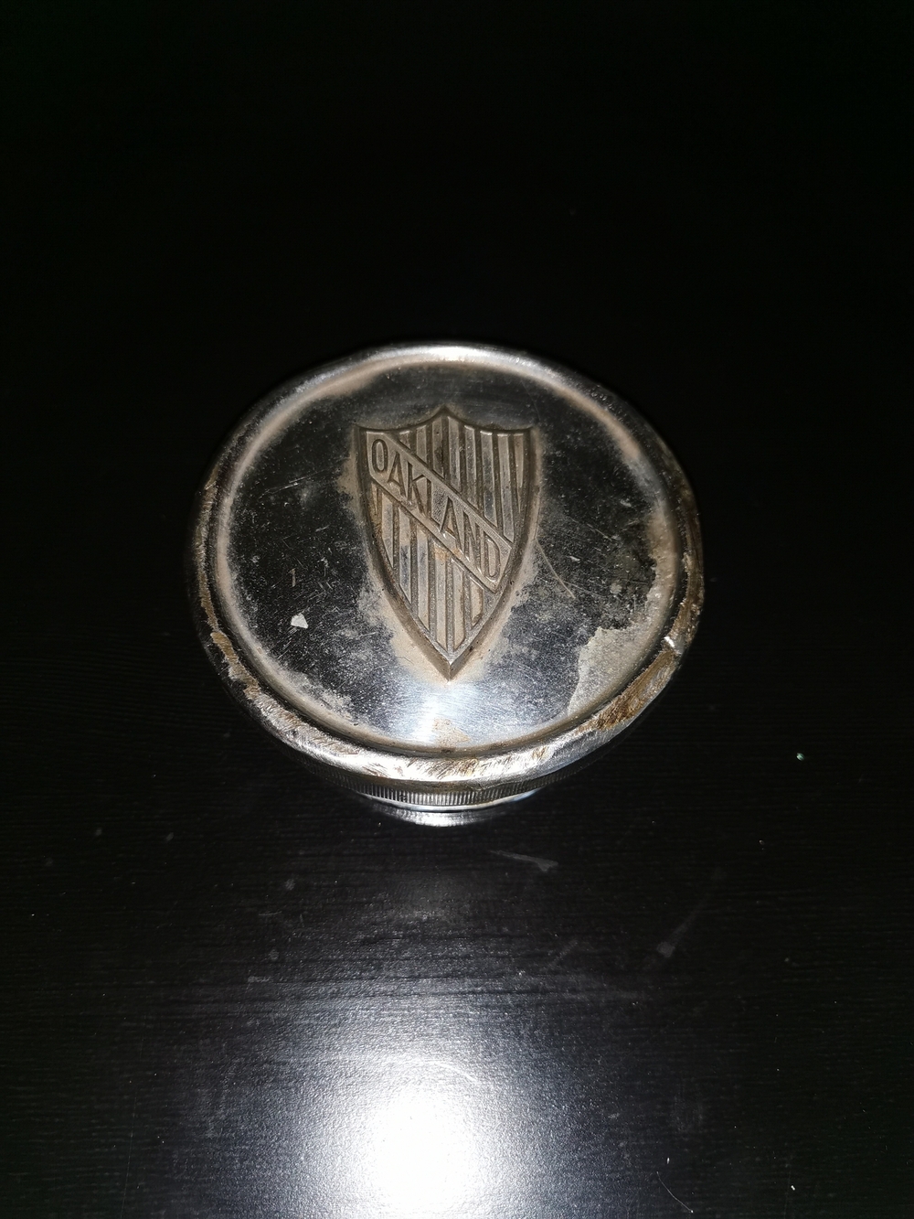 Vintage 1910-20's Oakland Threaded Grease Hub Cap